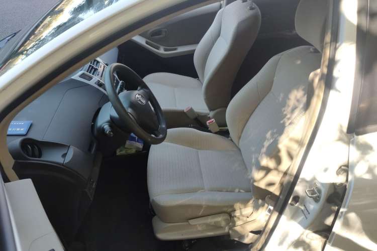 Used Toyota Yaris 2011 1.6E Automatic Charm Edition Left Front Seat