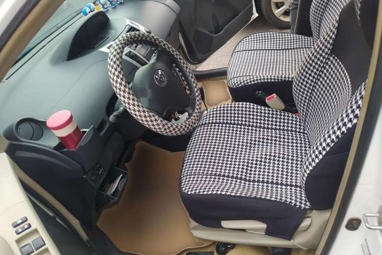 Used Toyota Yaris 2011 1.6E Automatic Charm Edition Left Front Seat