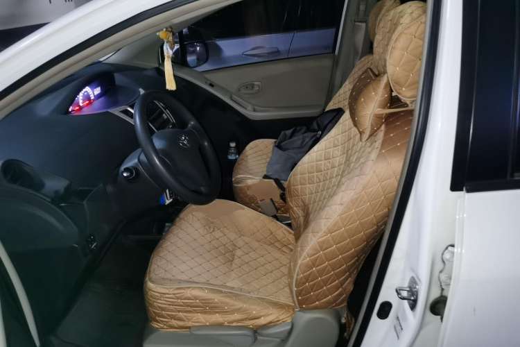 Used Toyota Yaris 2011 1.6E Automatic Charm Edition Left Front Seat