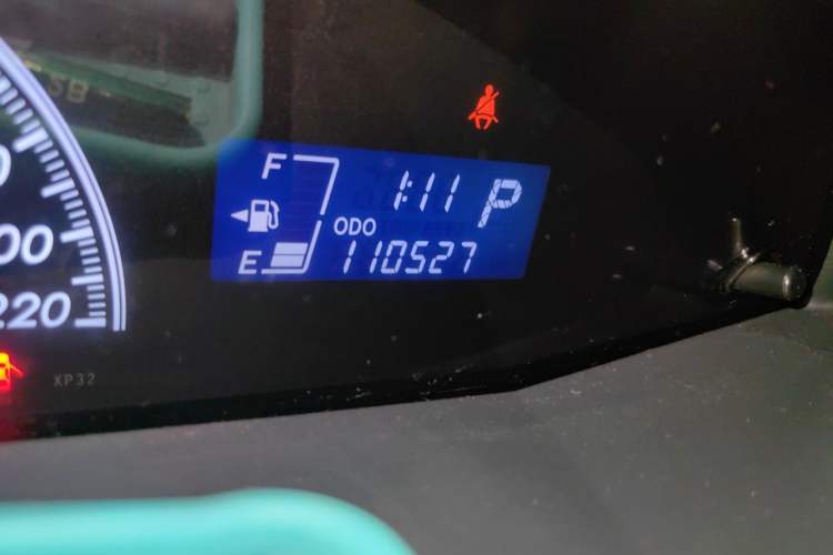 Used Toyota Yaris 2011 1.6E Automatic Charm Edition Odometer Close Up