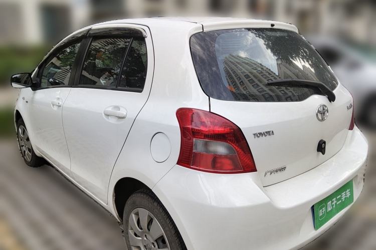 Used Toyota Yaris 2011 1.6E Automatic Charm Edition Rear Left 45 Deg