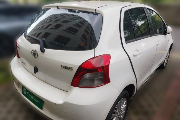 Used Toyota Yaris 2011 1.6E Automatic Charm Edition Rear Right 45 Deg