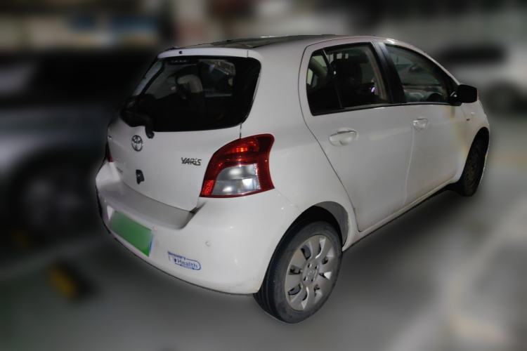 Used Toyota Yaris 2011 1.6E Automatic Charm Edition Rear Right 45 Deg