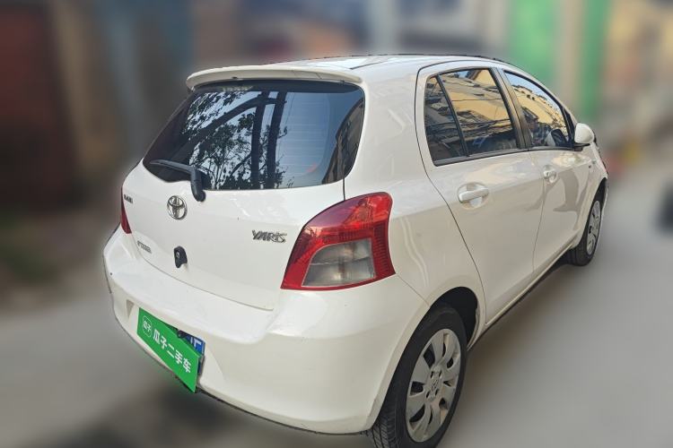Used Toyota Yaris 2011 1.6E Automatic Charm Edition Rear Right 45 Deg