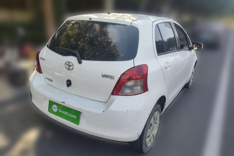 Used Toyota Yaris 2011 1.6E Automatic Charm Edition Rear Right 45 Deg