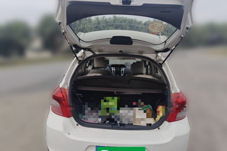 Used Toyota Yaris 2011 1.6E Automatic Charm Edition Trunk