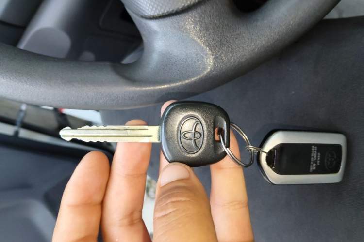 Used Toyota Yaris 2011 1.6E Automatic Charm Edition Vehicle Key