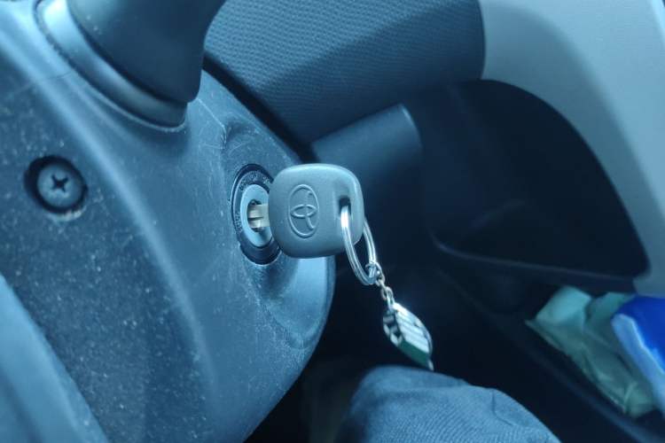 Used Toyota Yaris 2011 1.6E Automatic Charm Edition Vehicle Key