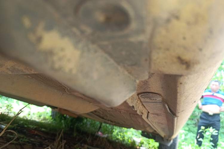 Used Toyota Yaris 2011 1.6E Automatic Charm Edition Chassis Front Left