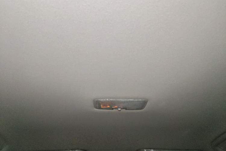 Used Toyota Yaris 2011 1.6E Automatic Charm Edition Headliner