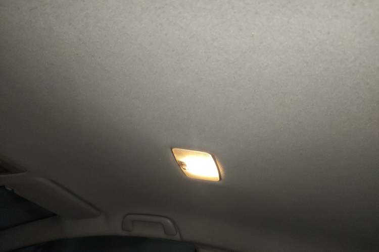 Used Toyota Yaris 2011 1.6E Automatic Charm Edition Headliner