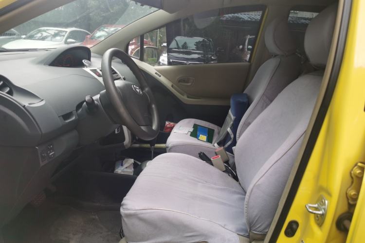 Used Toyota Yaris 2011 1.6E Automatic Charm Edition Left Front Seat
