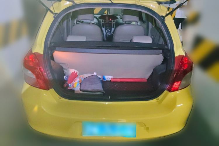 Used Toyota Yaris 2011 1.6E Automatic Charm Edition Trunk