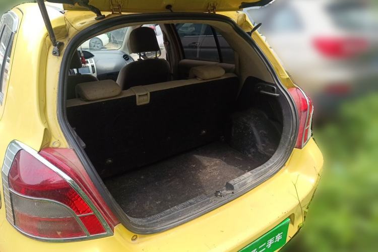 Used Toyota Yaris 2011 1.6E Automatic Charm Edition Trunk