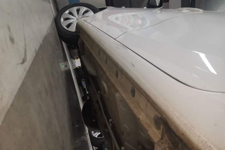 Used Toyota YARiS L Zhi Xiang 2021 1.5L CVT Leading Edition Left Side Sill