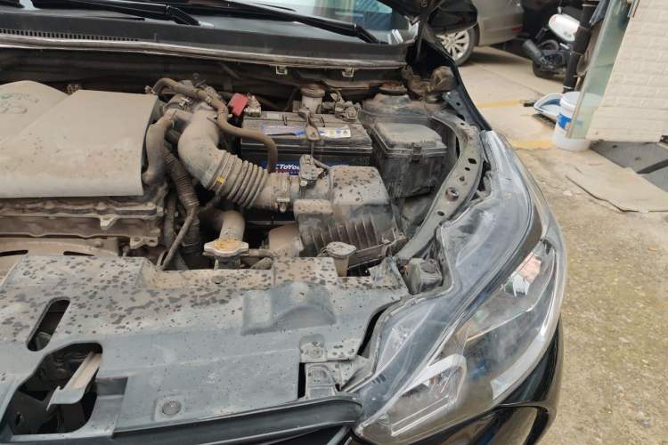 Used Toyota YARiS L Zhi Xiang 2017 1.5E CVT Dynamic Edition Engine Bay Left