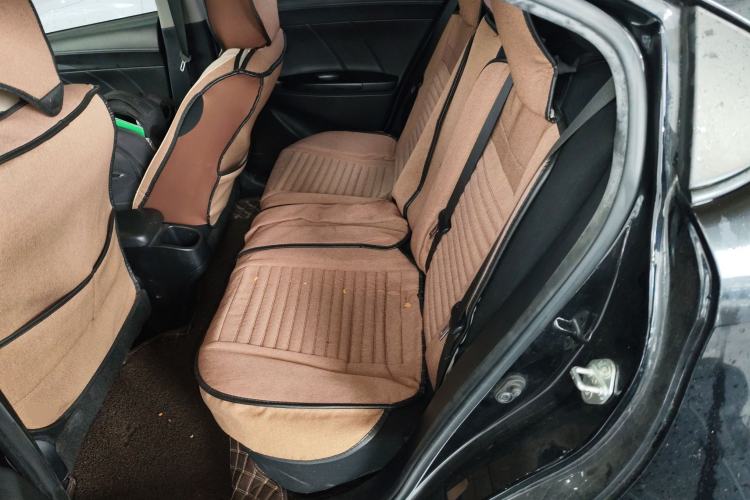 Used Toyota YARiS L Zhi Xiang 2017 1.5E CVT Dynamic Edition Left Rear Seat