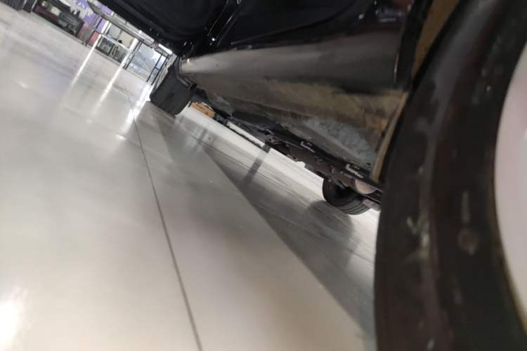 Used Toyota YARiS L Zhi Xiang 2017 1.5E CVT Dynamic Edition Left Side Sill