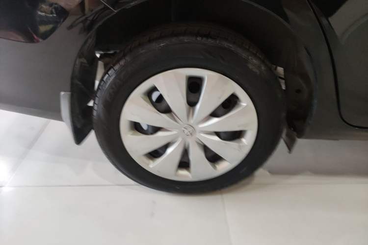Used Toyota YARiS L Zhi Xiang 2017 1.5E CVT Dynamic Edition Right Rear Wheel Hub