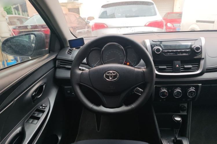 Used Toyota YARiS L Zhi Xiang 2017 1.5E CVT Dynamic Edition Steering Wheel