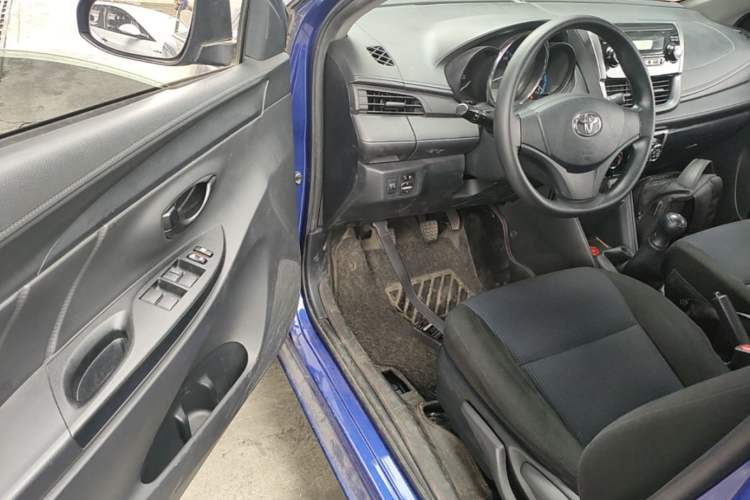 Used Toyota YARiS L Zhi Xiang 2017 1.3E Manual Charm Edition Driver Seat