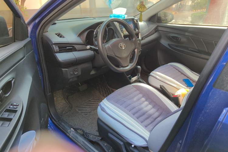 Used Toyota YARiS L Zhi Xiang 2017 1.5E CVT Dynamic Edition Driver Seat