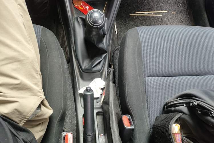 Used Toyota YARiS L Zhi Xiang 2017 1.3E Manual Charm Edition Gear Lever