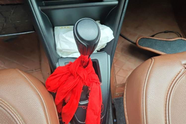 Used Toyota YARiS L Zhi Xiang 2017 1.5E CVT Dynamic Edition Gear Lever