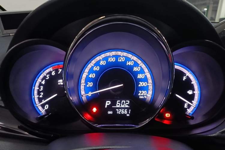 Used Toyota YARiS L Zhi Xiang 2017 1.5G CVT Xuan Dong Skyroof Edition Instrument Cluster