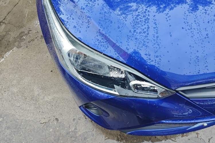Used Toyota YARiS L Zhi Xiang 2017 1.5E CVT Dynamic Edition Right Front Headlight