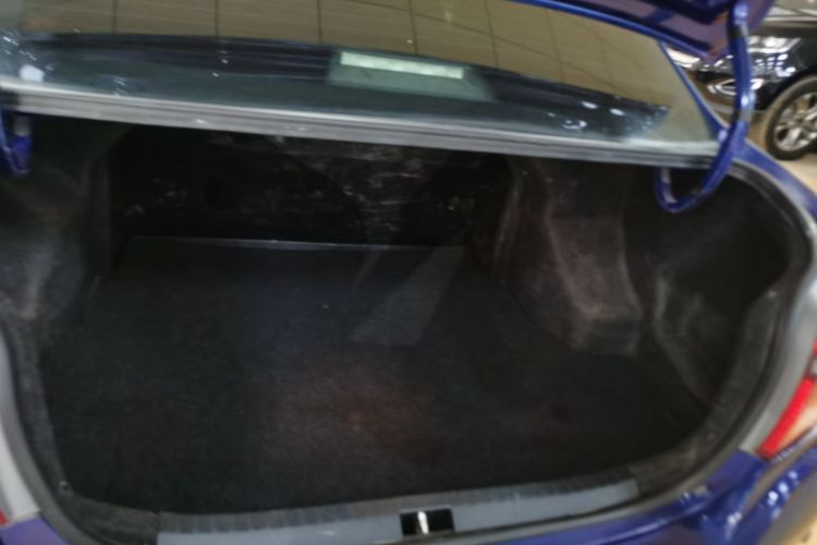 Used Toyota YARiS L Zhi Xiang 2017 1.3E CVT Charming Edition Trunk
