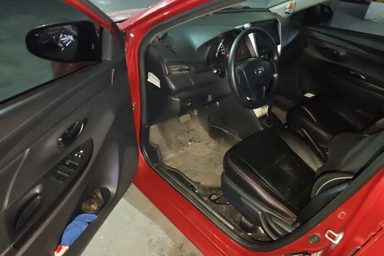 Used Toyota YARiS L Zhi Xiang 2017 1.5E CVT Dynamic Edition Driver Seat