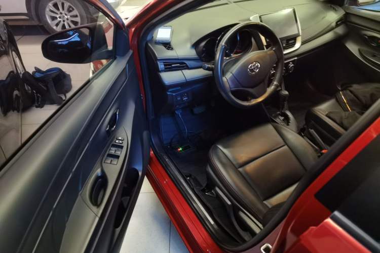 Used Toyota YARiS L Zhi Xiang 2017 1.5E CVT Dynamic Edition Driver Seat