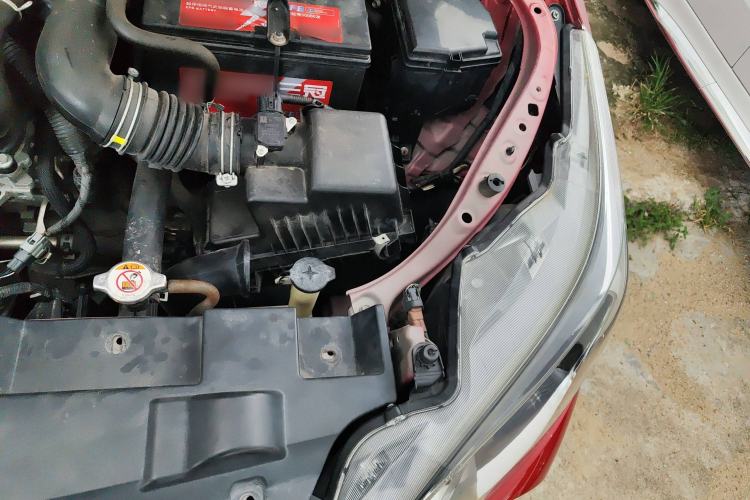 Used Toyota YARiS L Zhi Xiang 2017 1.5E CVT Dynamic Edition Engine Bay Left