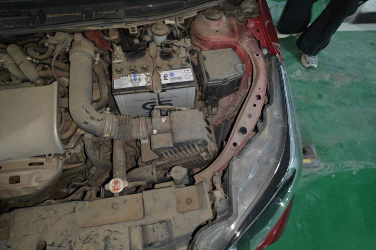 Used Toyota YARiS L Zhi Xiang 2017 1.5E CVT Dynamic Edition Engine Bay Left