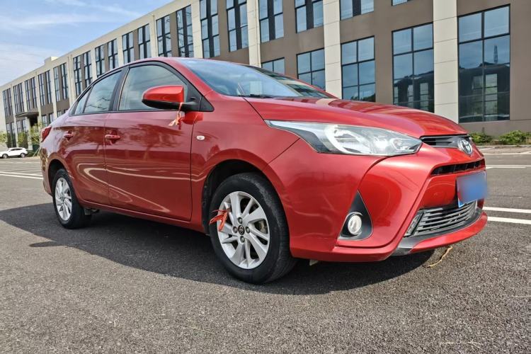 Used Toyota YARiS L Zhi Xiang 2017 1.5G CVT Xuan Dong Skyroof Edition Front Right 45 Deg