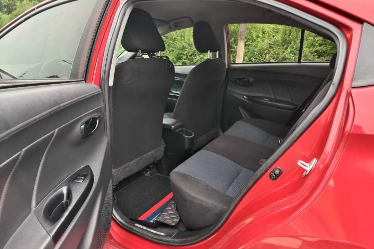 Used Toyota YARiS L Zhi Xiang 2017 1.5E CVT Dynamic Edition Interior 2