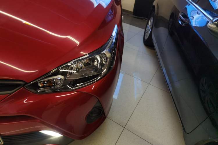 Used Toyota YARiS L Zhi Xiang 2017 1.5E CVT Dynamic Edition Left Front Headlight