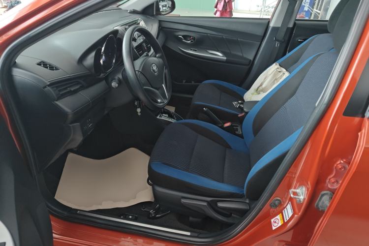 Used Toyota YARiS L Zhi Xiang 2017 1.5G CVT Xuan Dong Skyroof Edition Left Front Seat