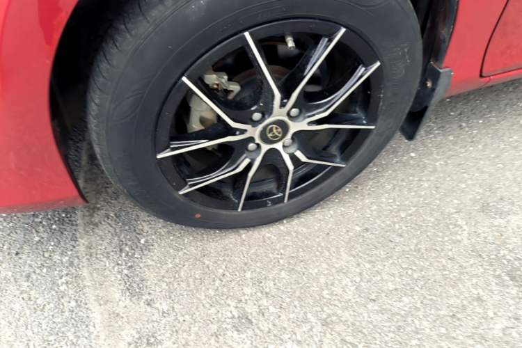 Used Toyota YARiS L Zhi Xiang 2017 1.5E CVT Dynamic Edition Left Front Wheel Hub