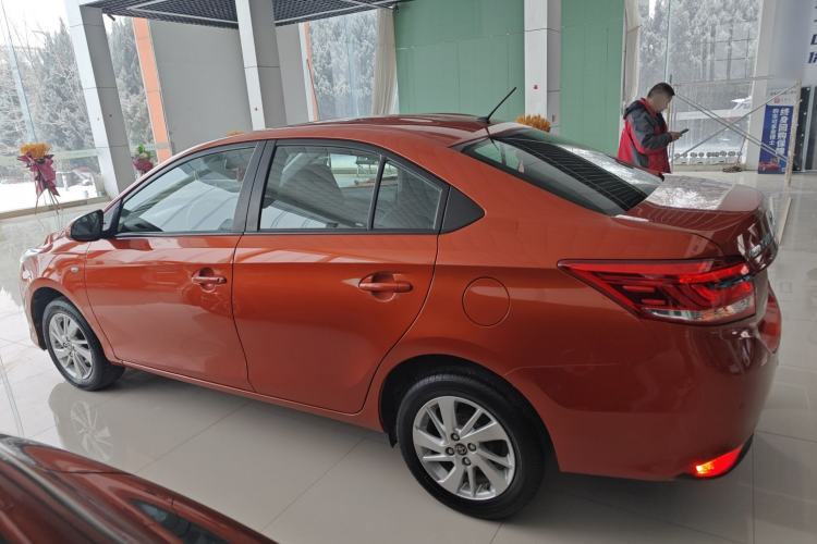 Used Toyota YARiS L Zhi Xiang 2017 1.5G CVT Xuan Dong Skyroof Edition Left Side