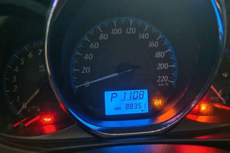 Used Toyota YARiS L Zhi Xiang 2017 1.5E CVT Dynamic Edition Odometer Close Up