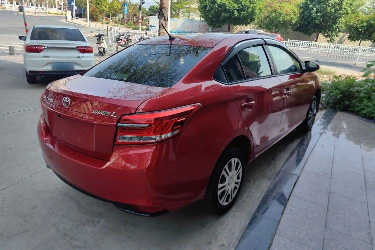 Used Toyota YARiS L Zhi Xiang 2017 1.5E CVT Dynamic Edition Rear Right 45 Deg