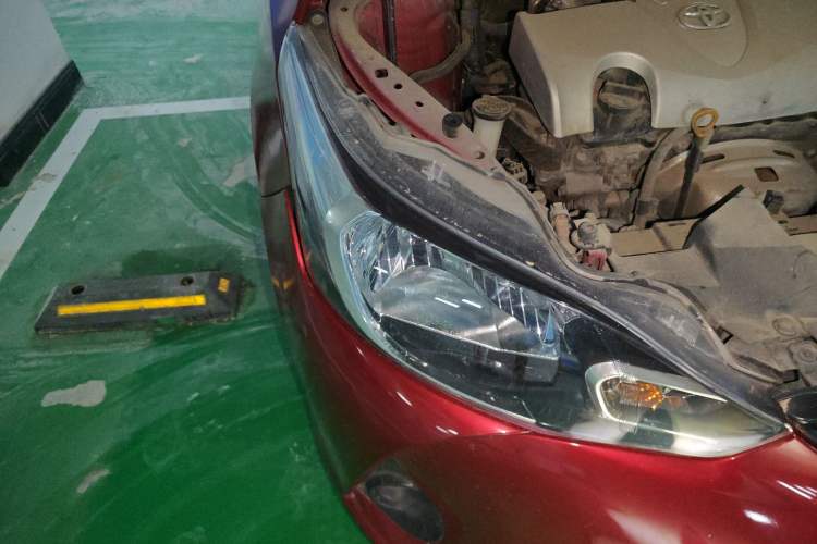 Used Toyota YARiS L Zhi Xiang 2017 1.5E CVT Dynamic Edition Right Front Headlight