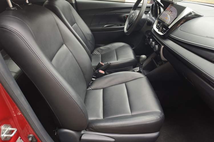 Used Toyota YARiS L Zhi Xiang 2017 1.5E CVT Dynamic Edition Right Front Seat