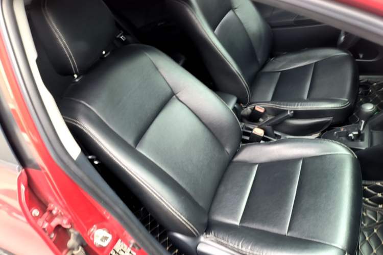 Used Toyota YARiS L Zhi Xiang 2017 1.5E CVT Dynamic Edition Right Front Seat