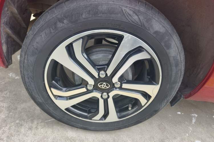 Used Toyota YARiS L Zhi Xiang 2017 1.5E CVT Dynamic Edition Right Rear Wheel Hub