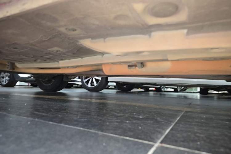 Used Toyota YARiS L Zhi Xiang 2017 1.5E CVT Dynamic Edition Right Side Sill