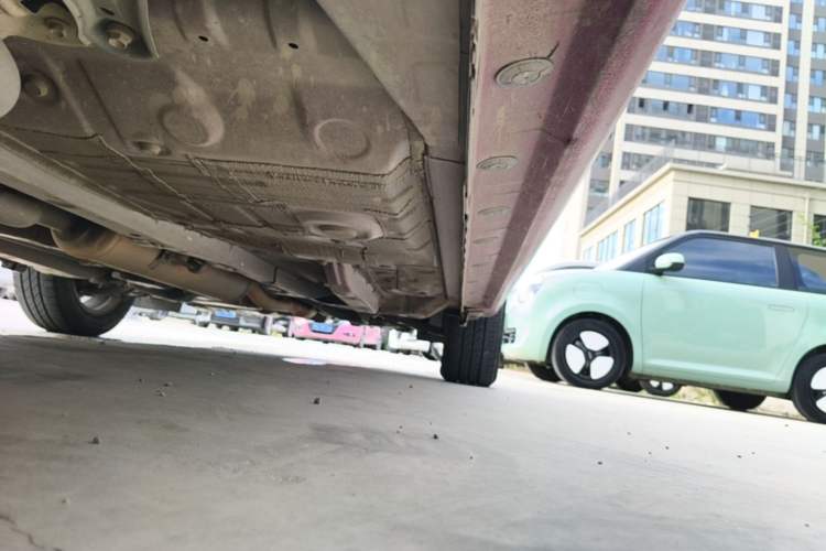 Used Toyota YARiS L Zhi Xiang 2017 1.5G CVT Xuan Dong Skyroof Edition Right Side Sill
