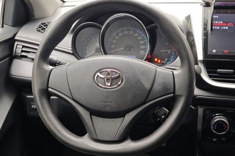 Used Toyota YARiS L Zhi Xiang 2017 1.5E CVT Dynamic Edition Steering Wheel